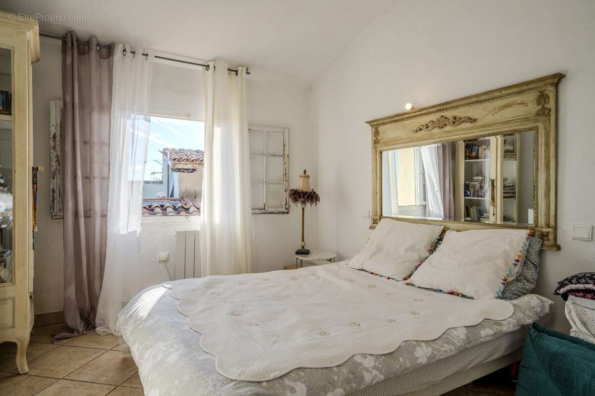 Maison à CAGNES-SUR-MER