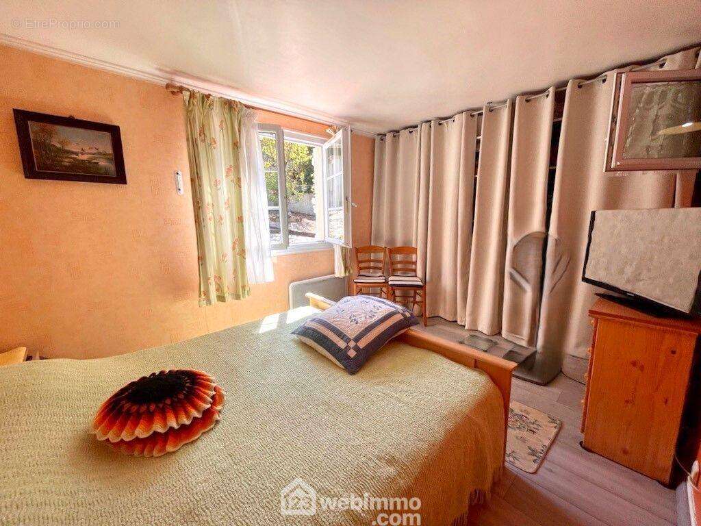 Chambre parentale avec de nombreux rangements - Maison à SAINTE-MAXIME