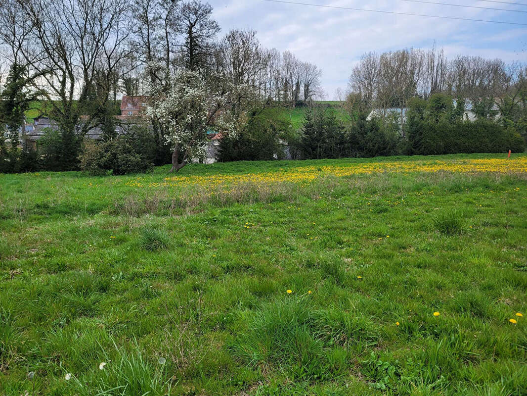 Terrain à DIVION