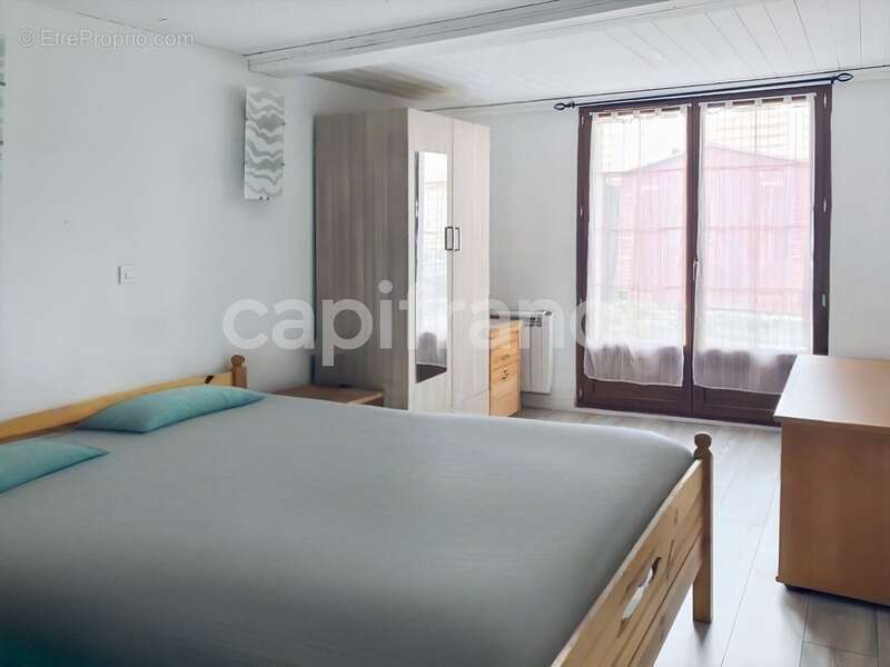 Appartement à VERT