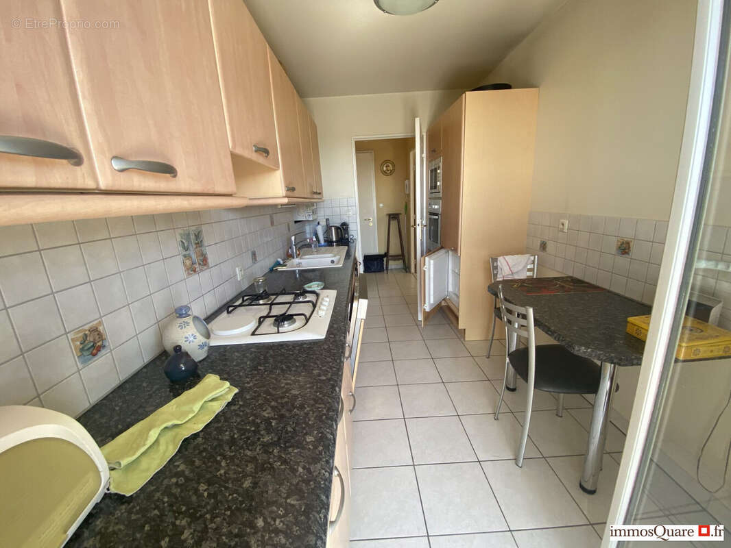 Appartement à LYON-8E