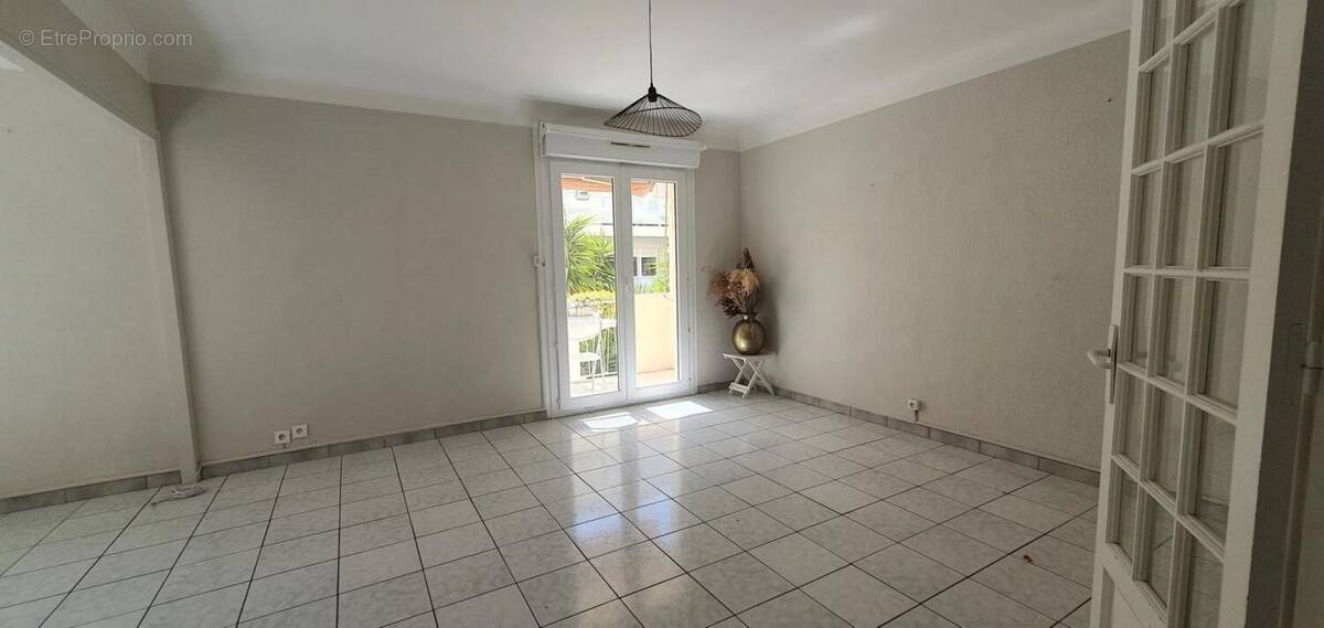 Appartement à BEZIERS