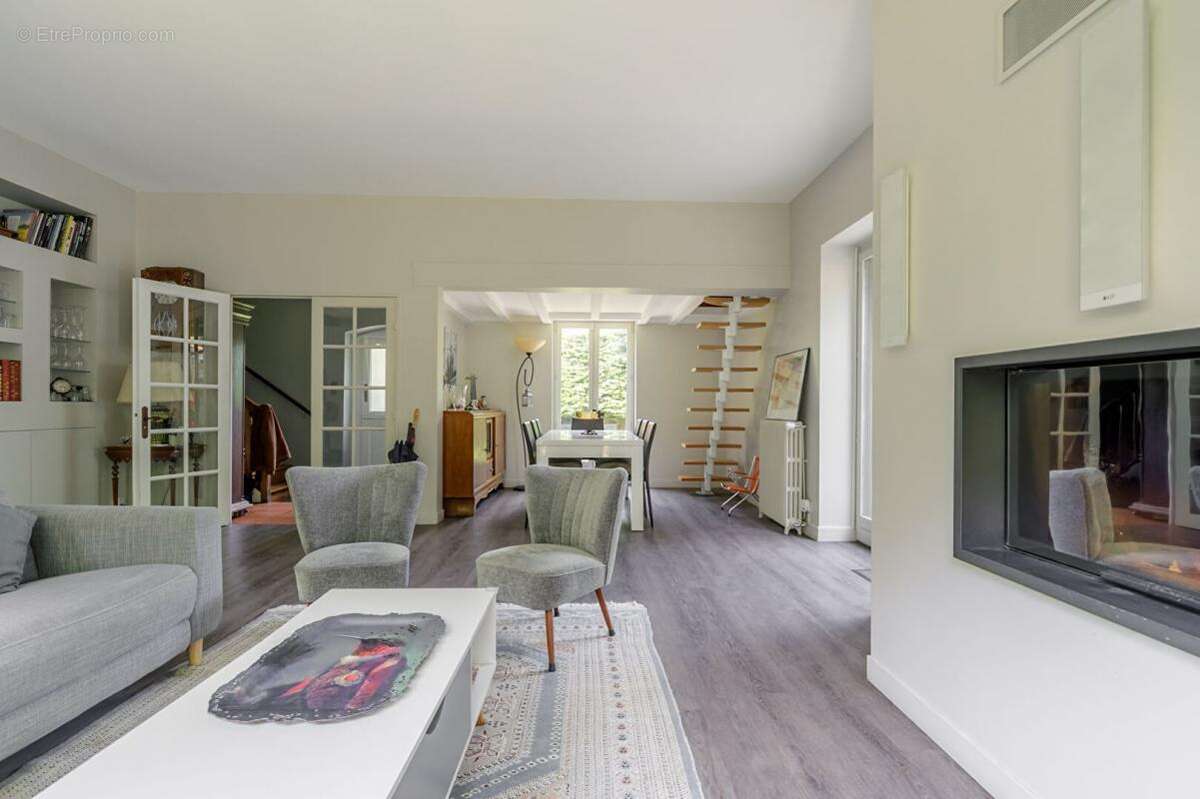 Maison à LYON-5E