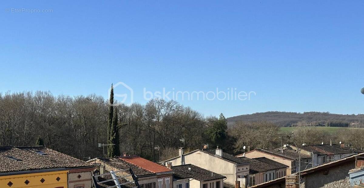 Appartement à LEVIGNAC