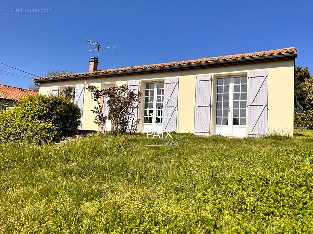 Maison à BRESSUIRE