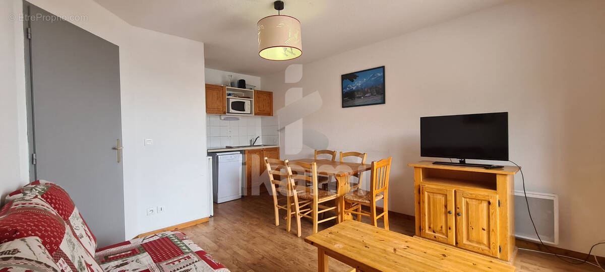 Appartement à SAINT-FRANCOIS-LONGCHAMP