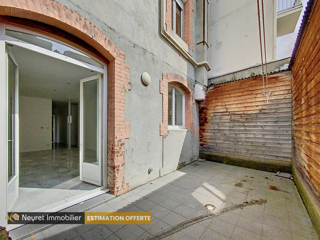 Appartement à SAINT-ETIENNE