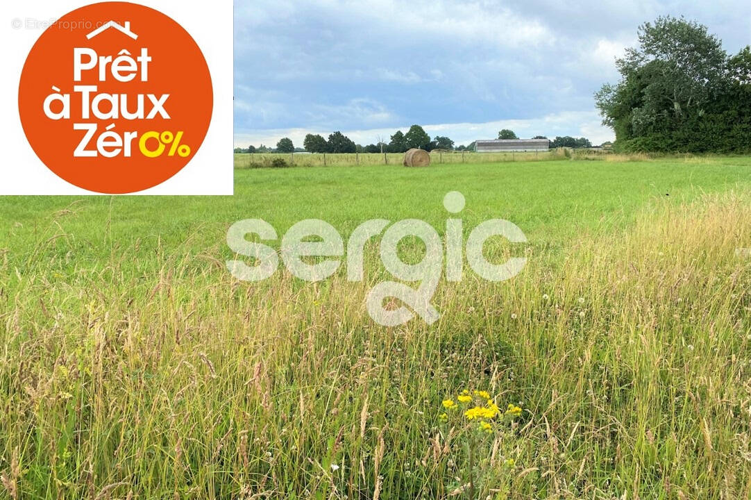 Terrain à SEGRE