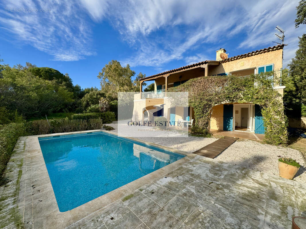 Maison à LA CROIX-VALMER