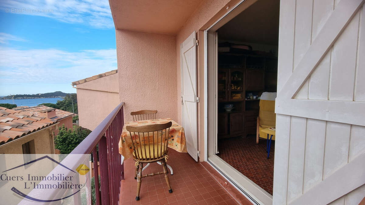 Appartement à HYERES