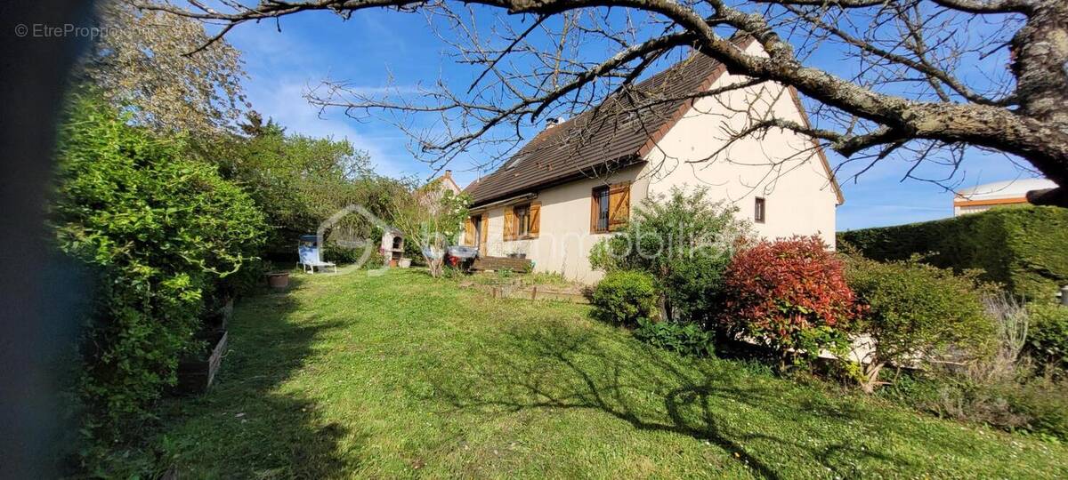 Maison à EGLY