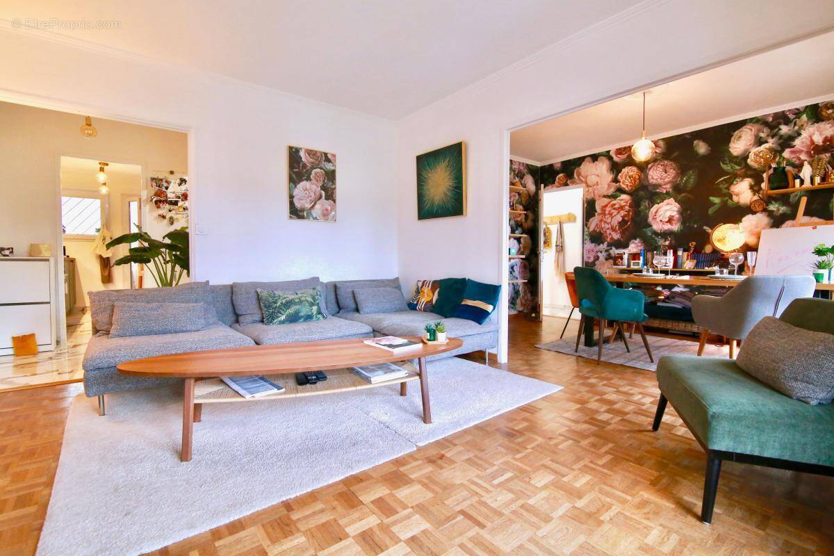 Appartement à LE PRADET