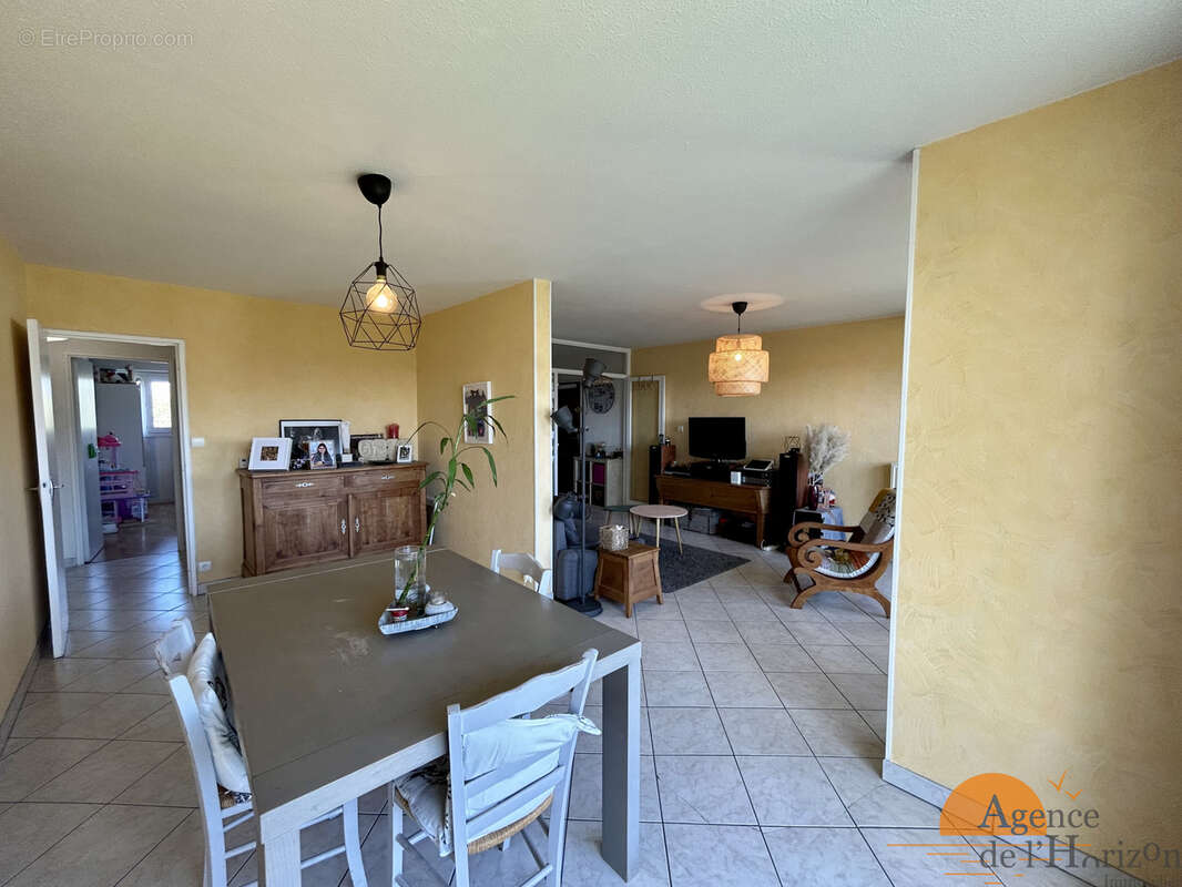 Appartement à BLANQUEFORT