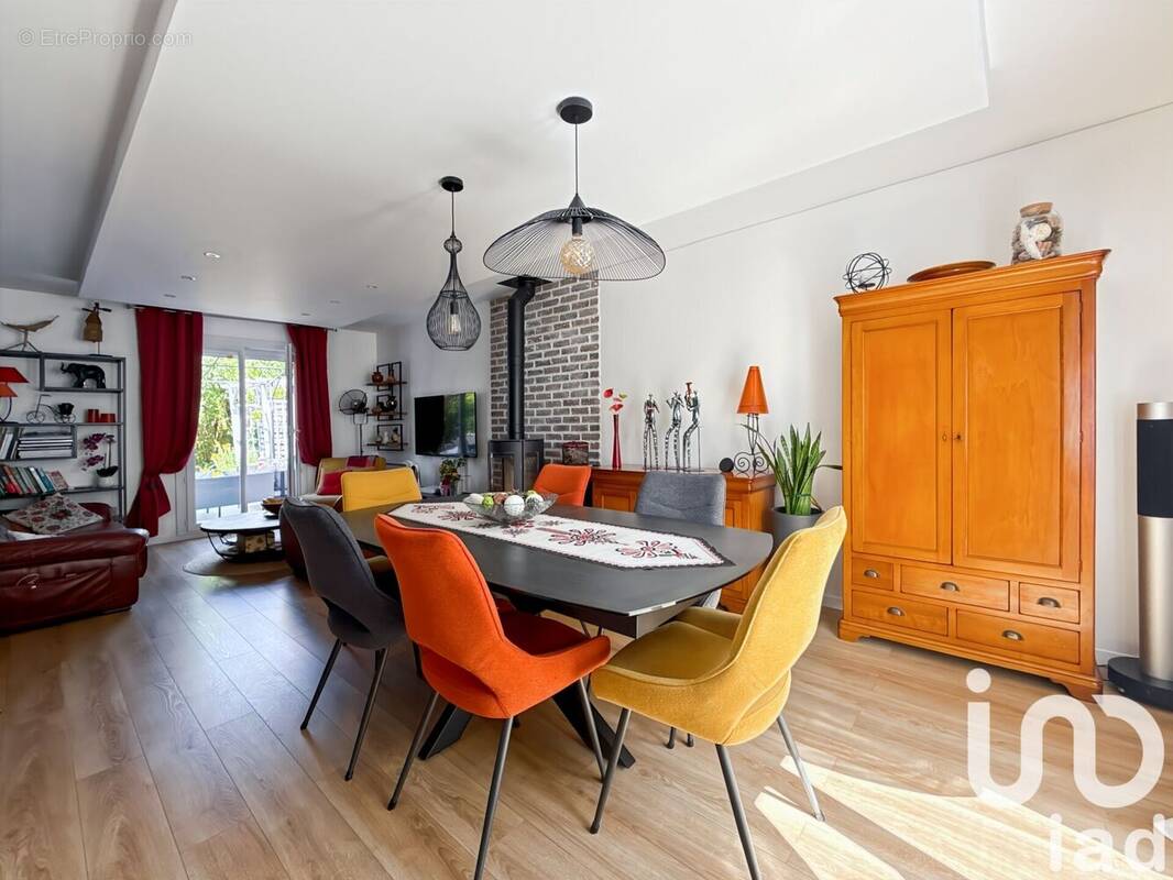 Photo 1 - Maison à MAROLLES-EN-BRIE