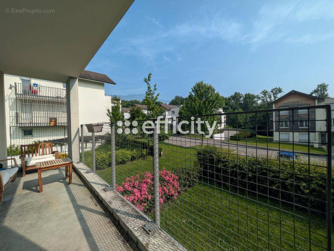 Appartement à GRESY-SUR-AIX