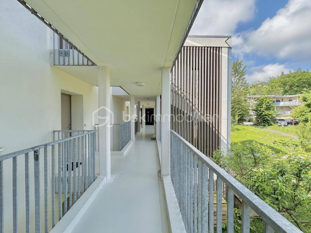 Appartement à COGNIN