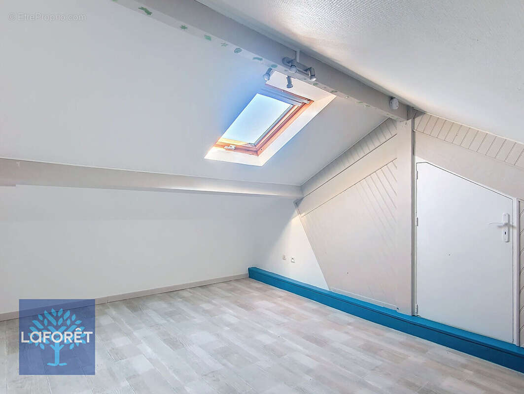 Appartement à VERT-LE-GRAND