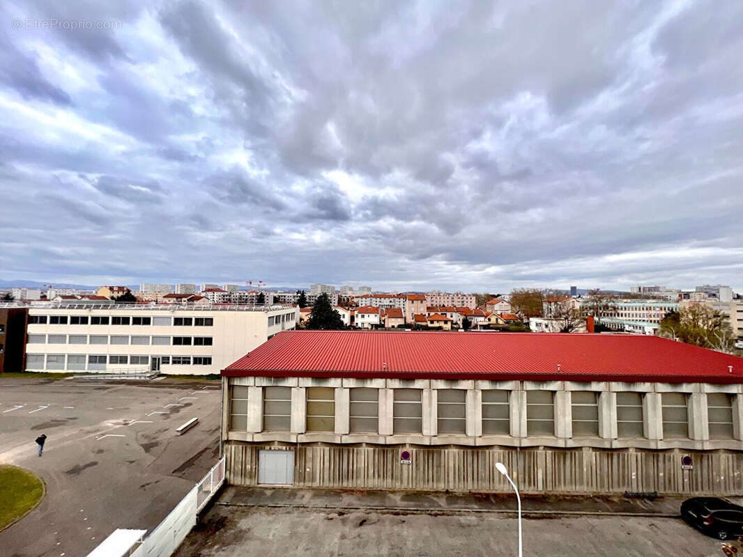 Appartement à LYON-8E