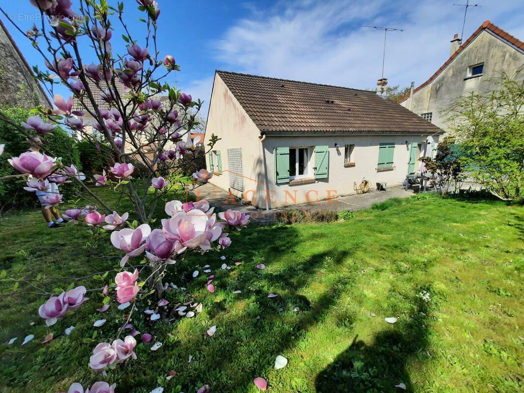 Maison à NANTEUIL-LES-MEAUX