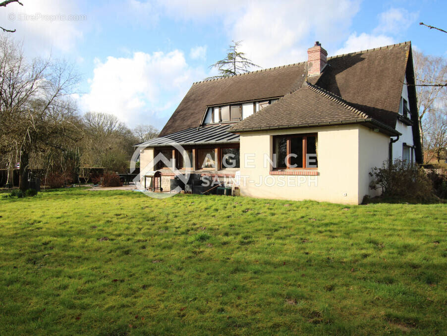Maison à HENOUVILLE