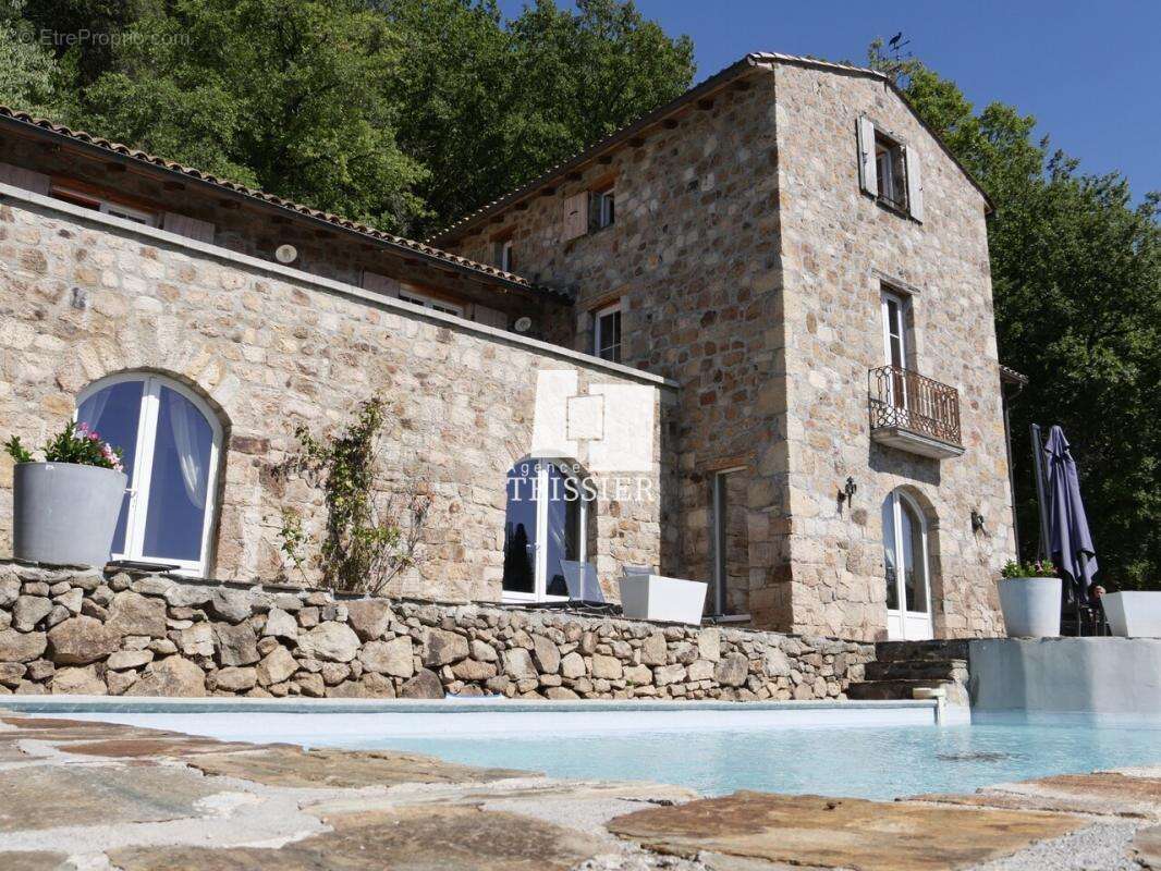 Maison à JOYEUSE