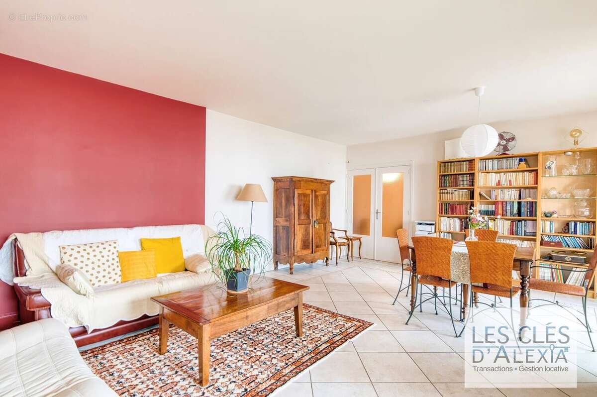 Appartement à TASSIN-LA-DEMI-LUNE