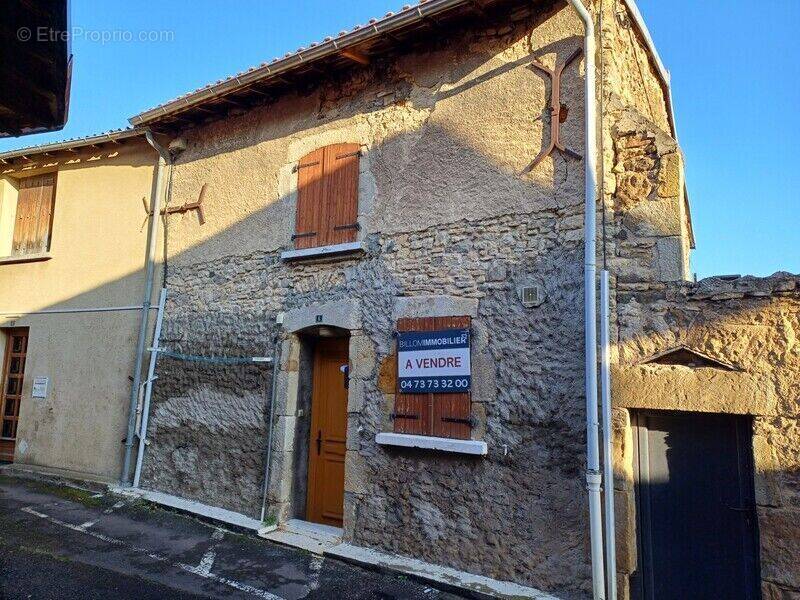 Photo 1 - Maison à VERTAIZON