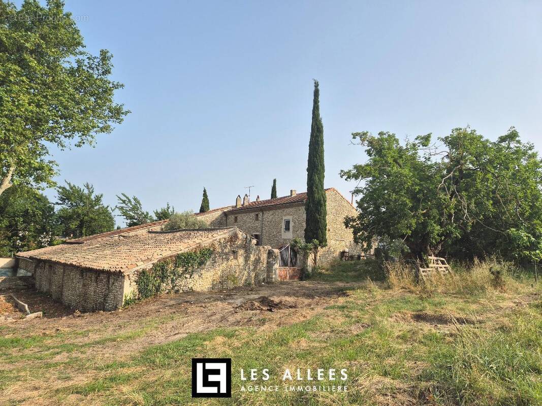 Maison à SAINT-GERVAIS-SUR-ROUBION