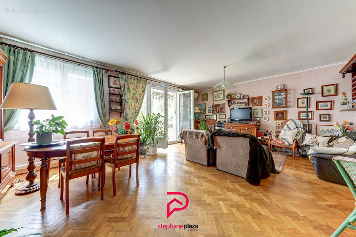 Appartement à LYON-6E