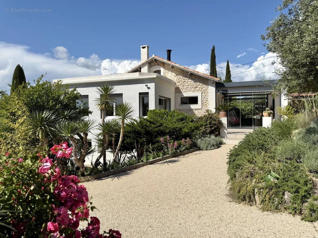 Maison à BOUC-BEL-AIR