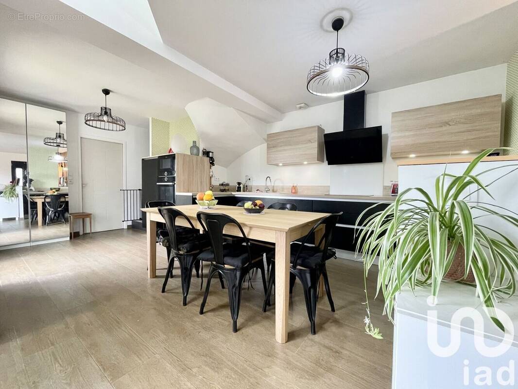 Photo 1 - Maison à VILLEBON-SUR-YVETTE