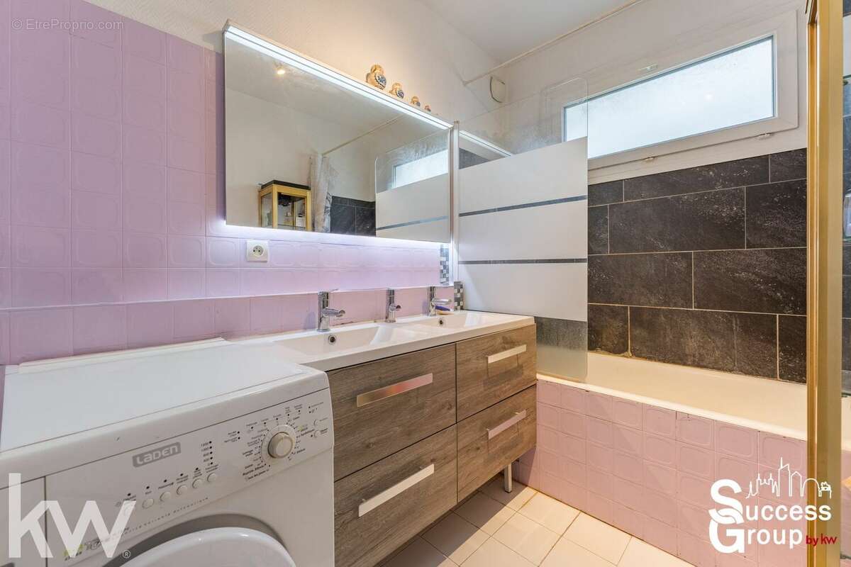 Appartement à LYON-7E