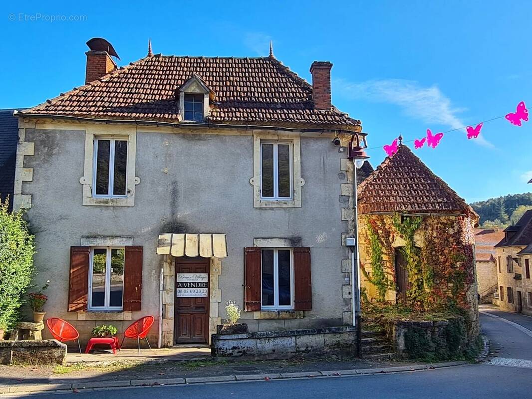 Appartement à SARLAT-LA-CANEDA