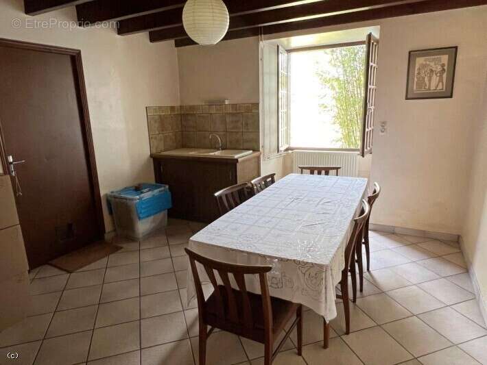 Maison à VERTEUIL-SUR-CHARENTE