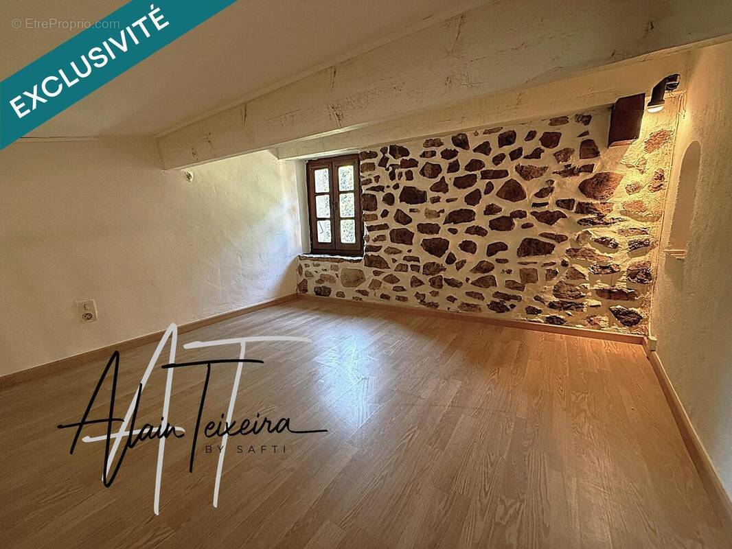 Photo 1 - Appartement à LORGUES