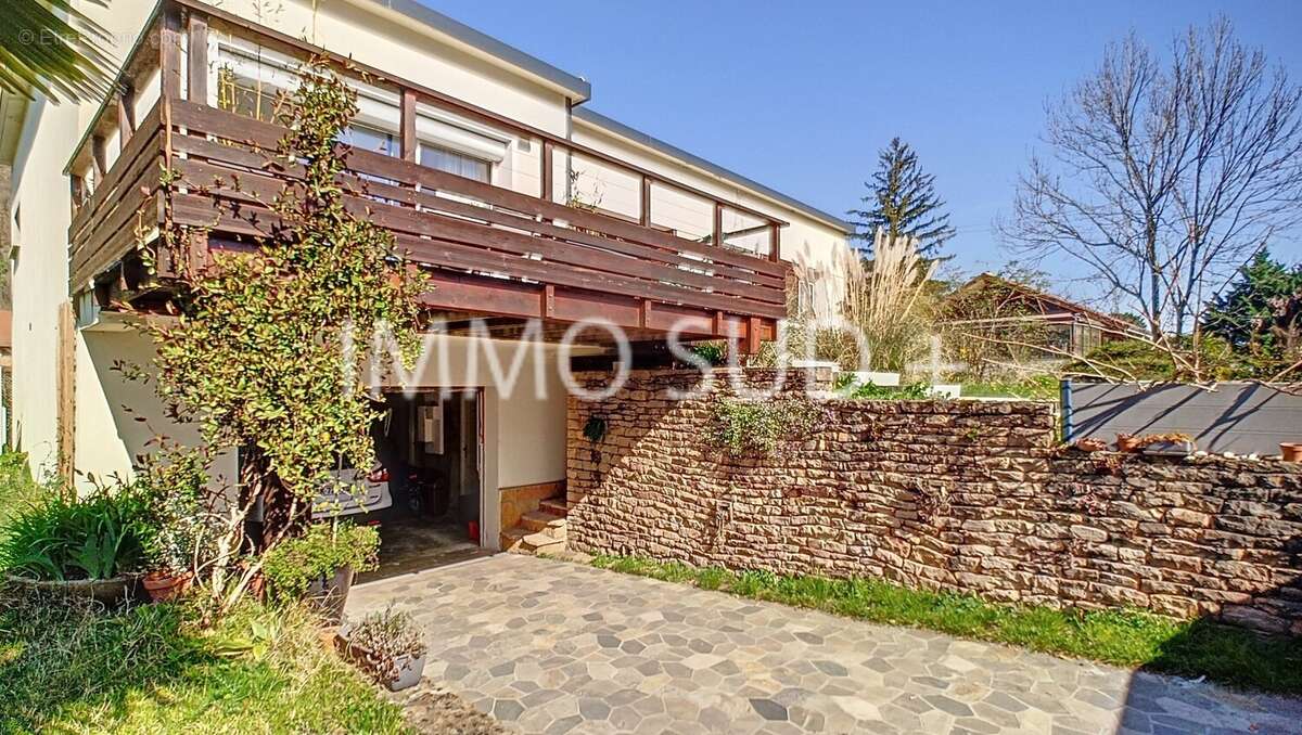 Maison à VIF