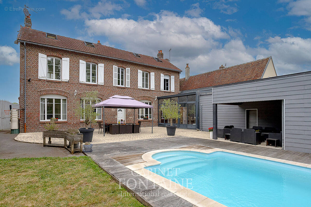 Maison à ALLONNE