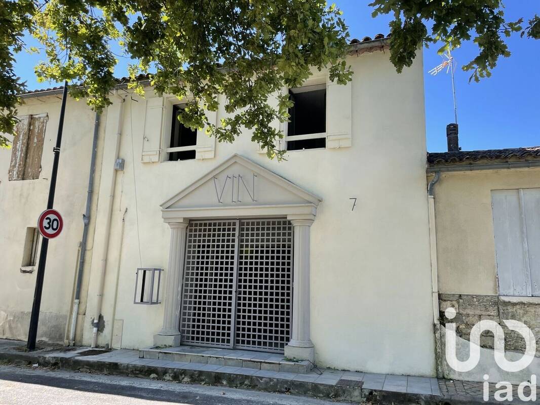 Photo 1 - Appartement à SAINT-JULIEN-BEYCHEVELLE