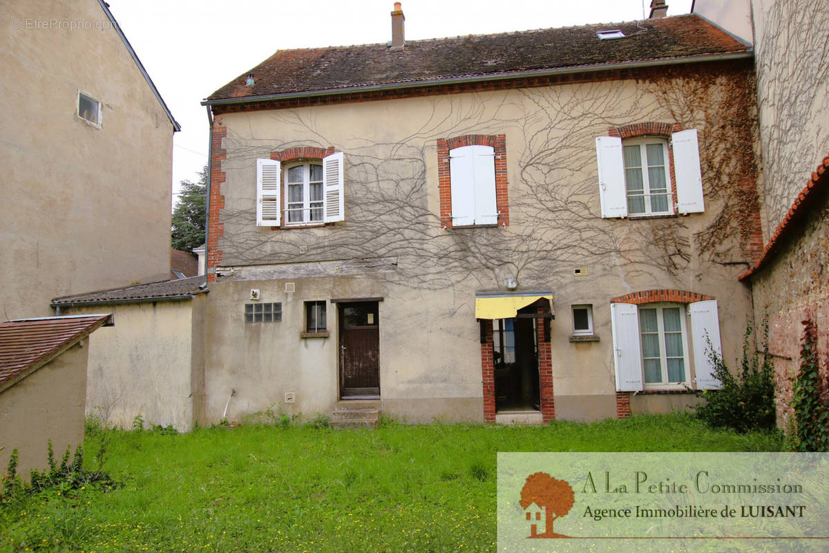 Maison à CHARTRES
