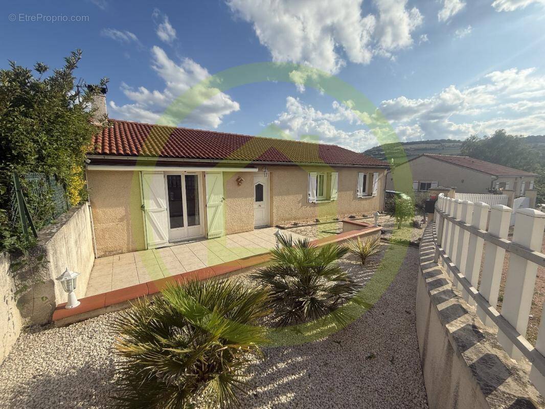Maison à VERTAIZON