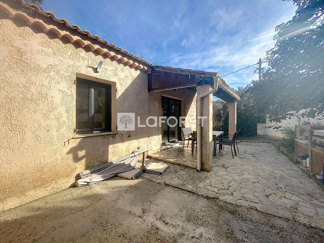 Maison à LA VALETTE-DU-VAR