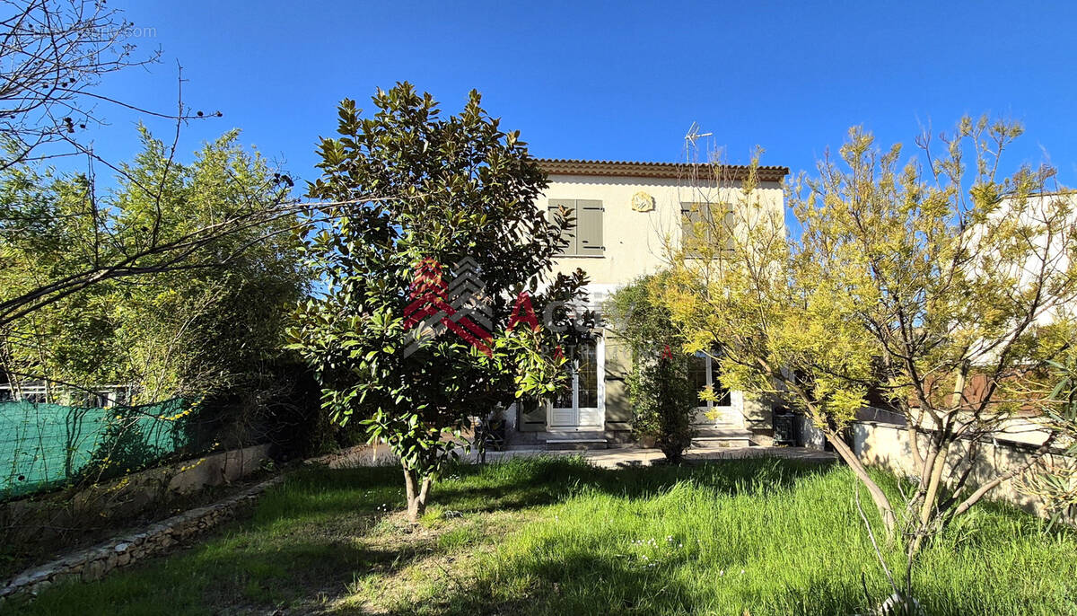 Maison à PARADOU