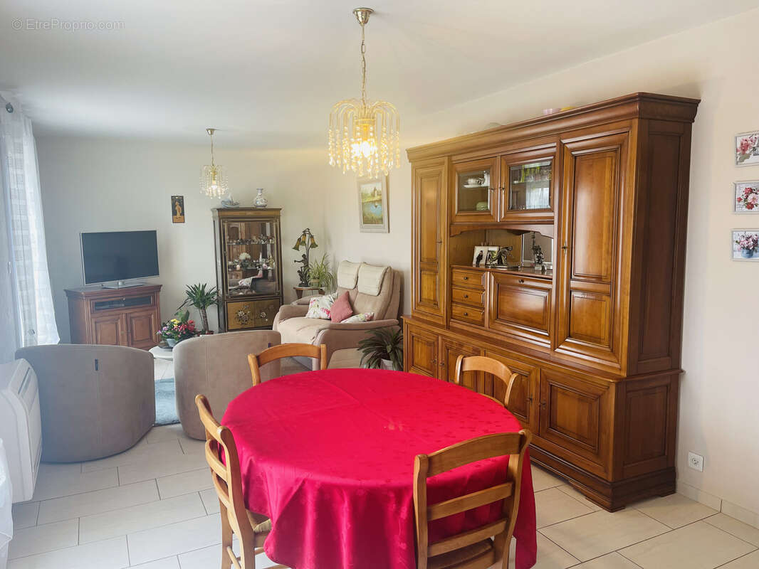 Maison à FLEURE