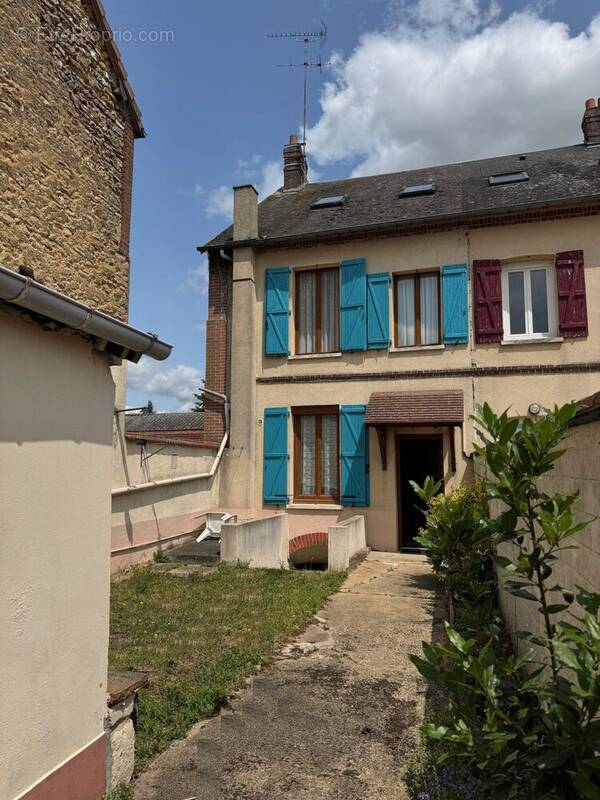 Maison à PACY-SUR-EURE