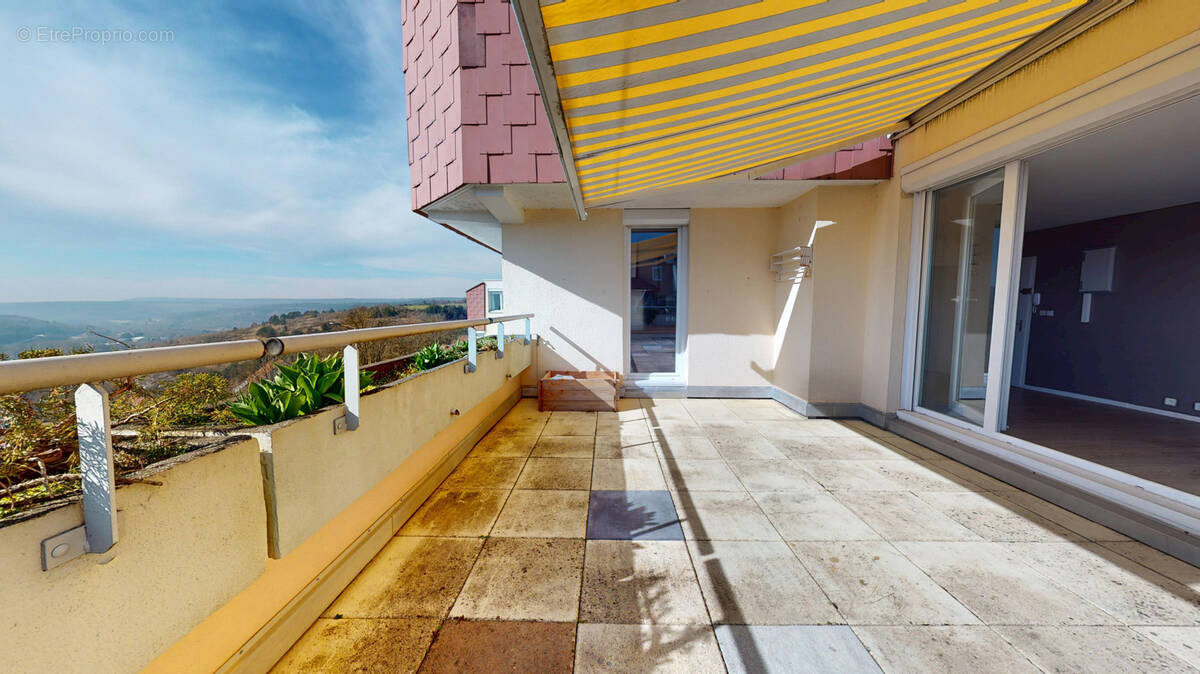 Appartement à TALANT