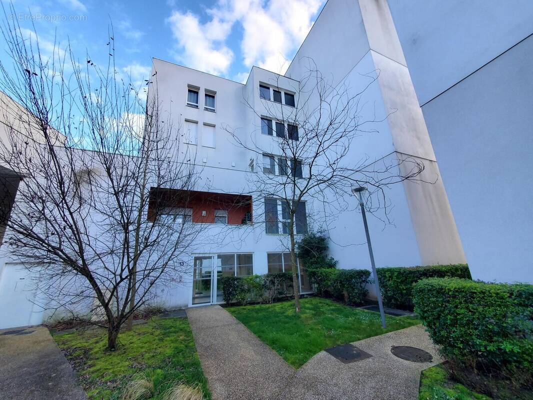 Photo 1 - Appartement à STAINS