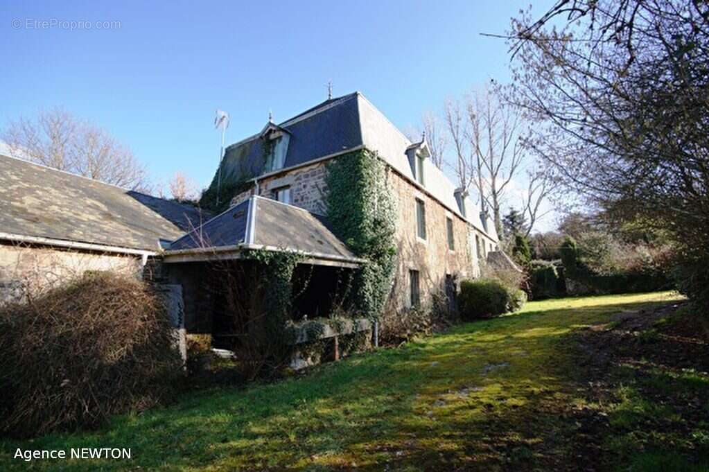 Maison à PERCY