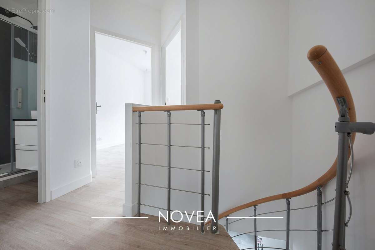 Appartement à CHASSELAY