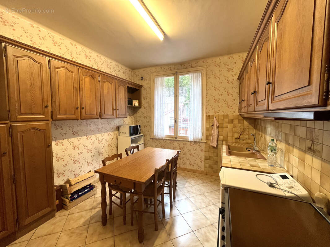 Appartement à LYON-5E