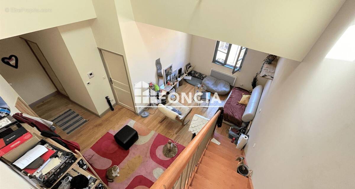 Appartement à NIMES